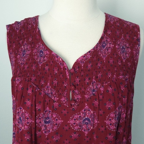 Magnolia Grace Stitch Fix Red & Purple Smocked Sleeveless Top- Plus Size 2X - Picture 4 of 8
